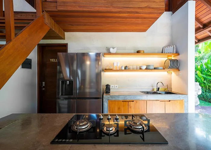 Oneplus Bali - Modern Balinese Escape Villa Canggu