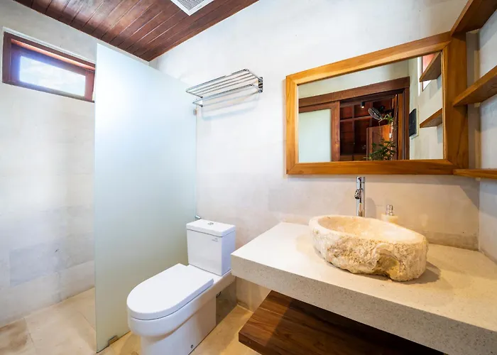 Oneplus Bali - Modern Balinese Escape
