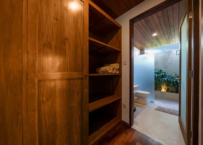 Oneplus Bali - Modern Balinese Escape Villa